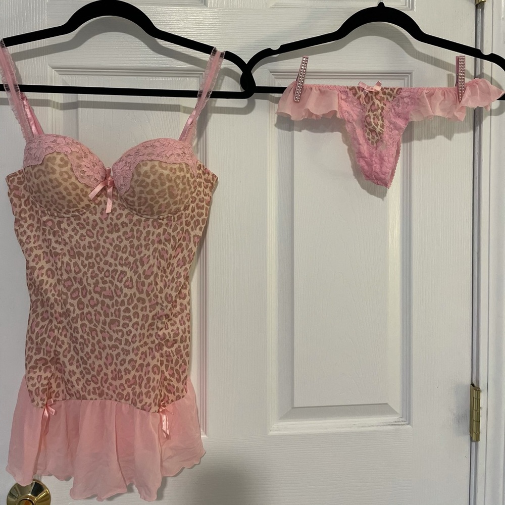 Sophie B. Pink leopard ruffled babydoll